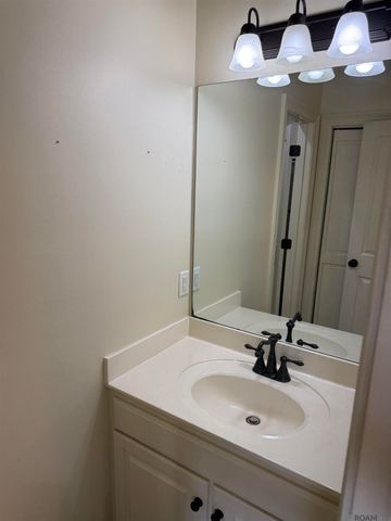58515 Village Dr, Plaquemine, LA 70764