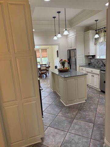 58515 Village Dr, Plaquemine, LA 70764