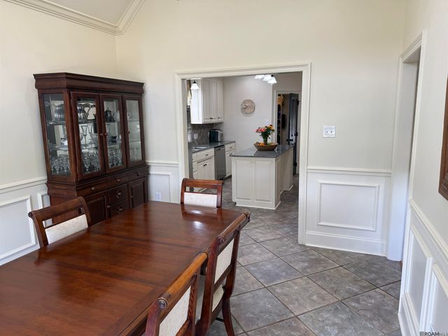 58515 Village Dr, Plaquemine, LA 70764