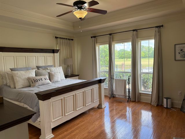 58515 Village Dr, Plaquemine, LA 70764
