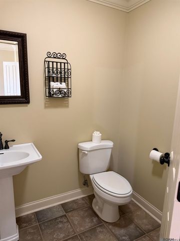 58515 Village Dr, Plaquemine, LA 70764