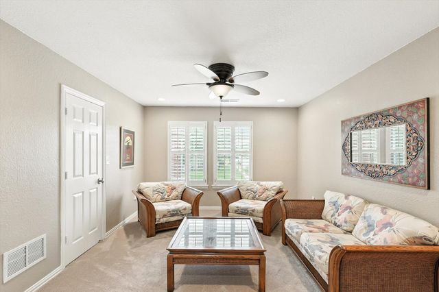 109 Visalia Lane, Denton, TX 76210