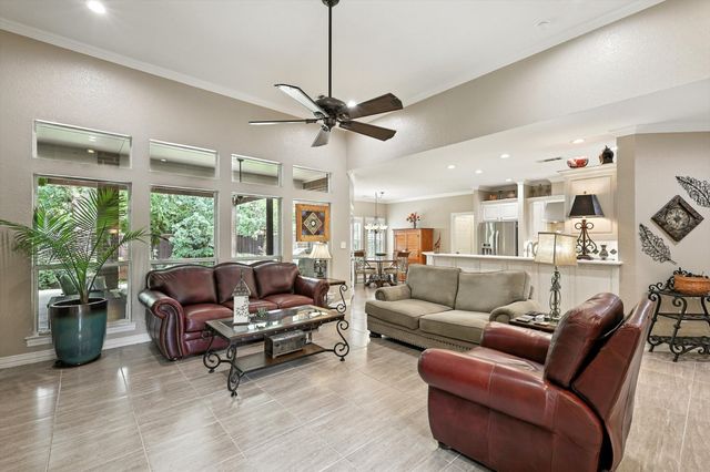 109 Visalia Lane, Denton, TX 76210