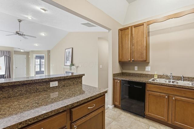 9194 Gramford Street, Columbus, OH 43240