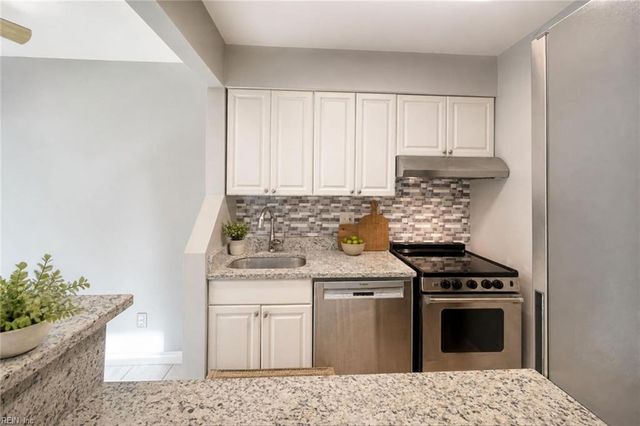63 Wells CT, Hampton, VA 23666