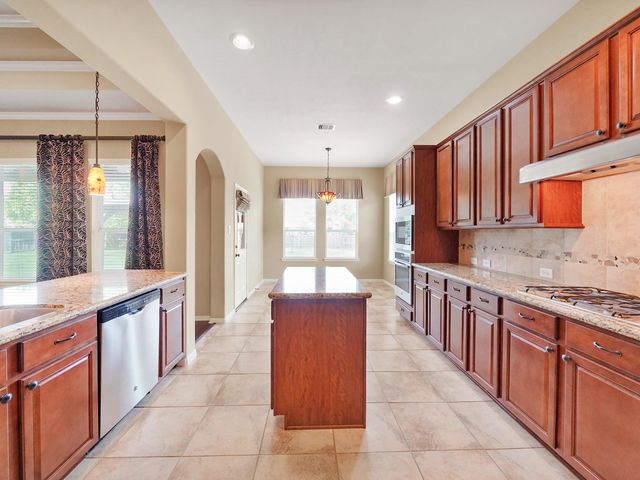 22635 Pineleigh Court, Tomball, TX 77375