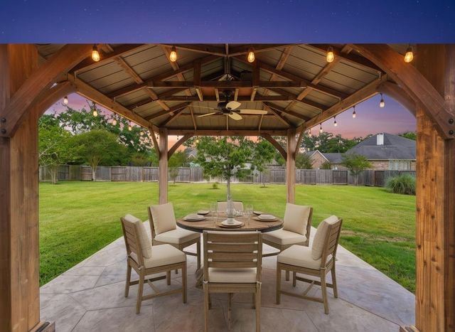 22635 Pineleigh Court, Tomball, TX 77375