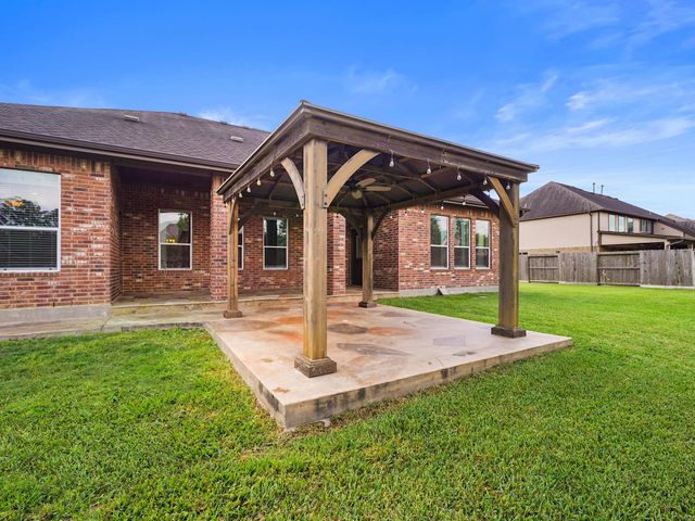 22635 Pineleigh Court, Tomball, TX 77375