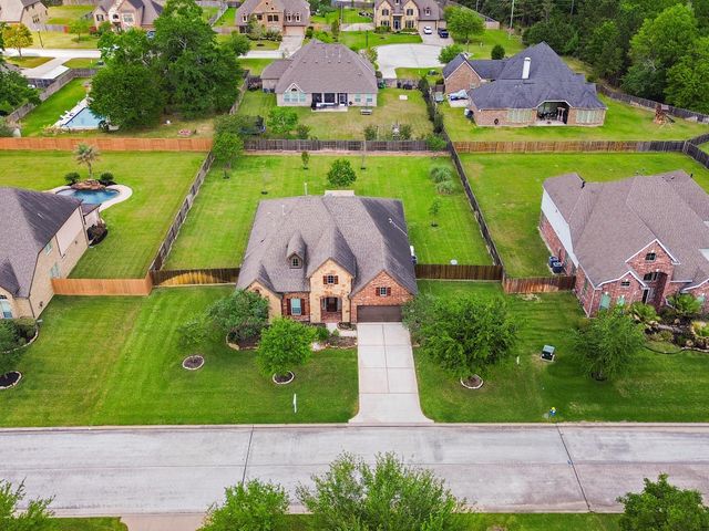 22635 Pineleigh Court, Tomball, TX 77375