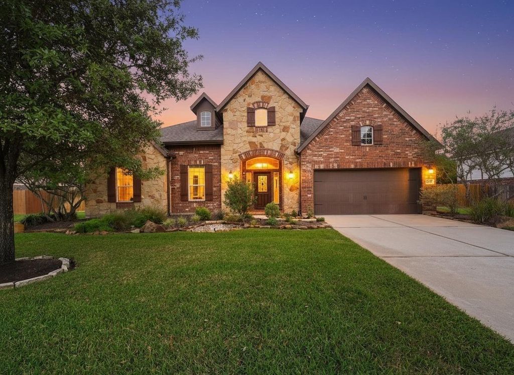 22635 Pineleigh Court, Tomball, TX 77375