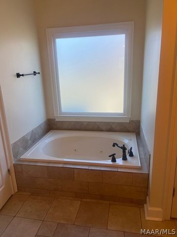 7201 Mid Pines Drive, Montgomery, AL 36117