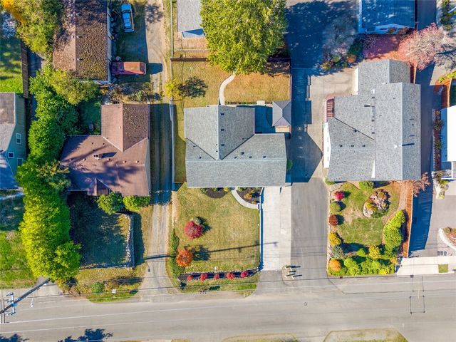 17037 8th Avenue NE, Shoreline, WA 98155