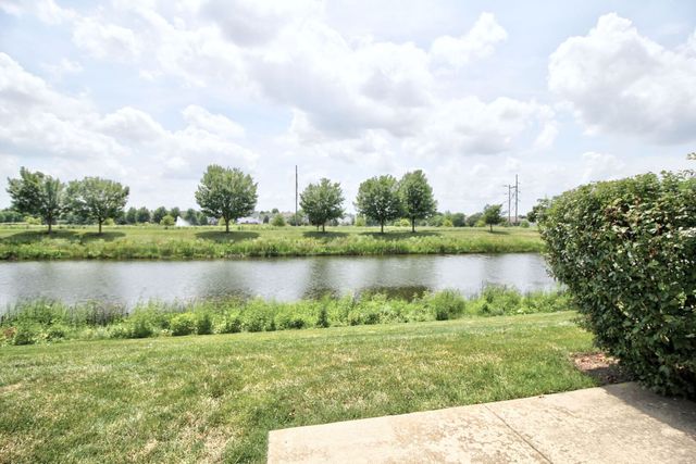 2378 Georgetown Circle, Aurora, IL 60506