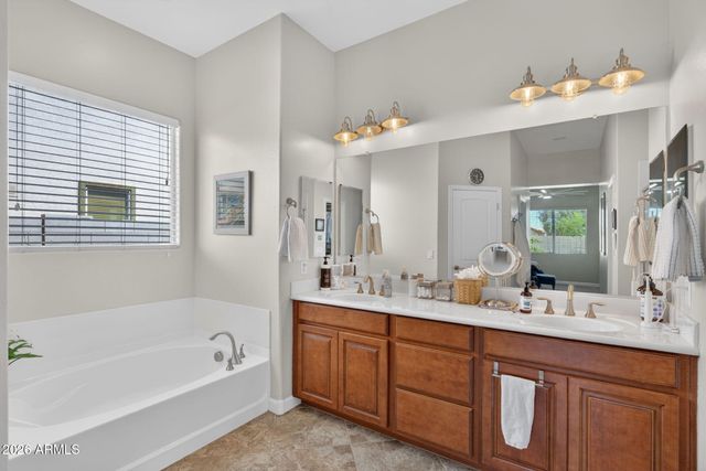 19258 E CANARY Way, Queen Creek, AZ 85142