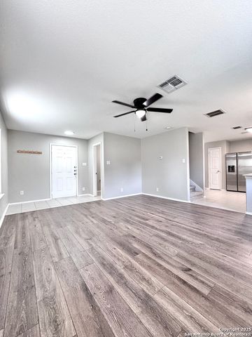 11022 Bluff Cyn, San Antonio, TX 78252