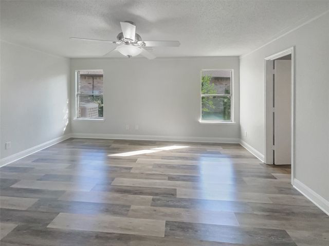 2420 Chestnut Drive, Little Elm, TX 75068