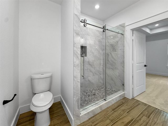 314 E Republic Avenue, Baytown, TX 77520