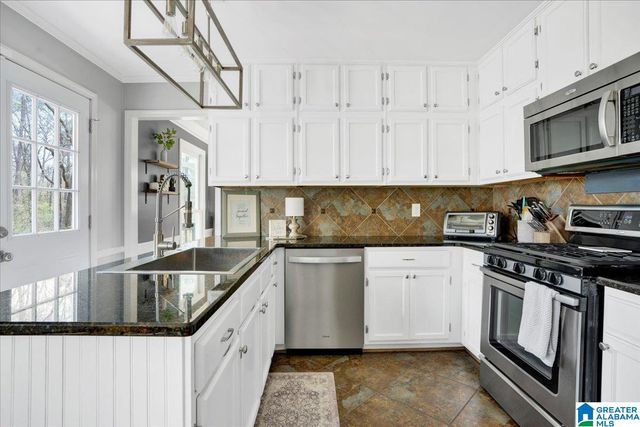 5524 HEATH ROW DRIVE, Birmingham, AL 35242