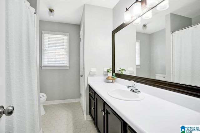 5524 HEATH ROW DRIVE, Birmingham, AL 35242