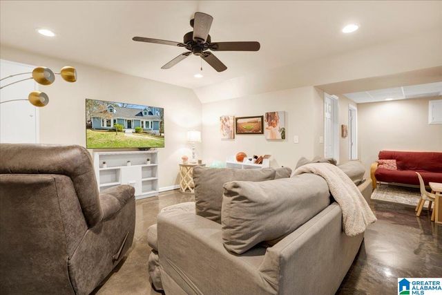 5524 HEATH ROW DRIVE, Birmingham, AL 35242