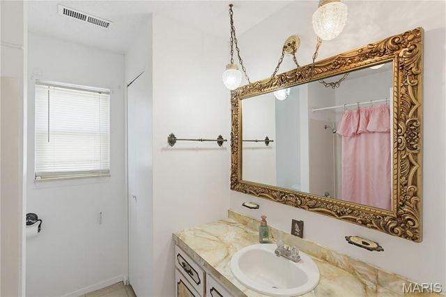 1936 Fernwood Road, Poplar Bluff, MO 63901