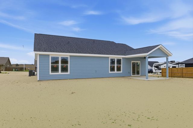 203 Turnberry DR, La Vernia, TX 78121