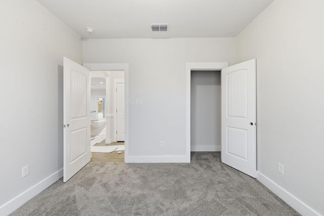 203 Turnberry DR, La Vernia, TX 78121