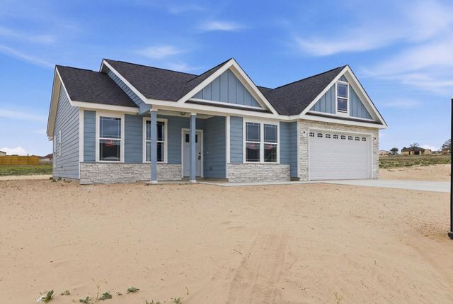 203 Turnberry DR, La Vernia, TX 78121