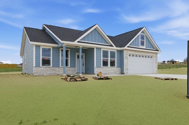 203 Turnberry DR, La Vernia, TX 78121