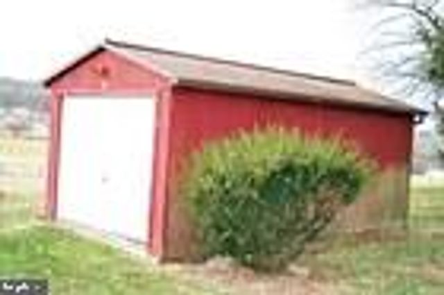 4260 FAIRVIEW RD, Columbia, PA 17512