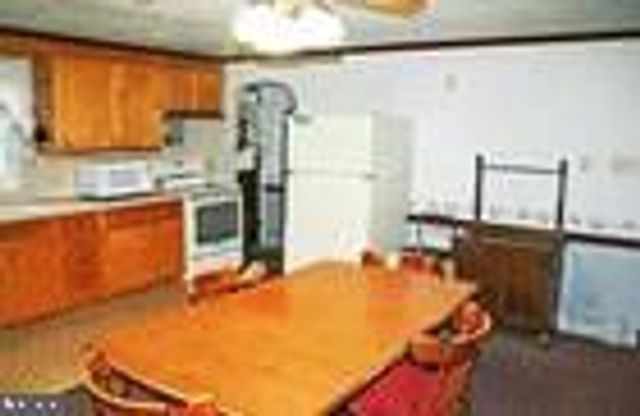 4260 FAIRVIEW RD, Columbia, PA 17512