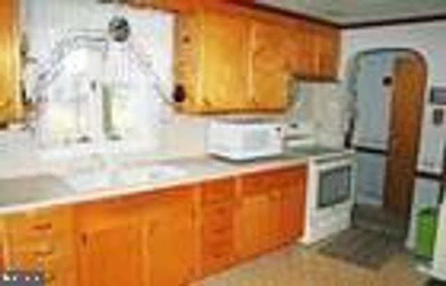 4260 FAIRVIEW RD, Columbia, PA 17512