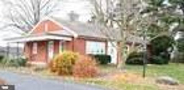 4260 FAIRVIEW RD, Columbia, PA 17512