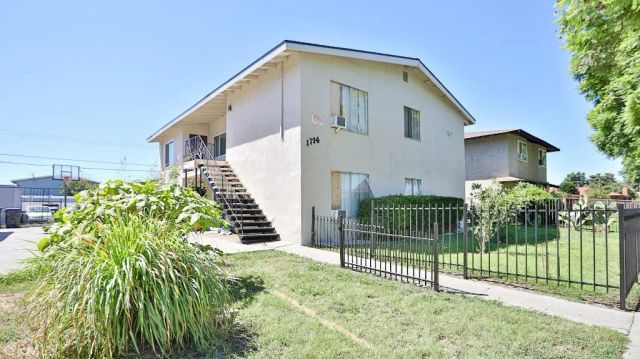 1714 Evergreen Street, Santa Ana, CA 92707