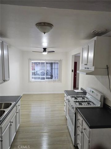 1714 Evergreen Street, Santa Ana, CA 92707