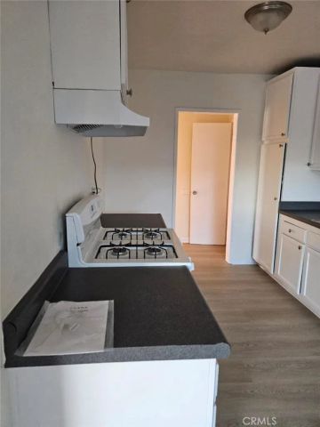 1714 Evergreen Street, Santa Ana, CA 92707