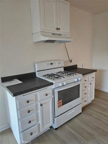 1714 Evergreen Street, Santa Ana, CA 92707