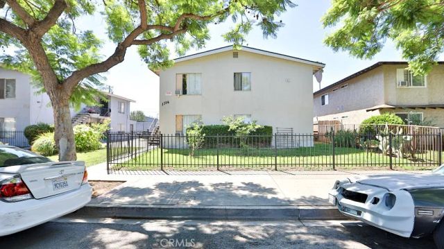 1714 Evergreen Street, Santa Ana, CA 92707