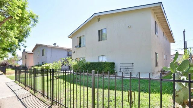 1714 Evergreen Street, Santa Ana, CA 92707