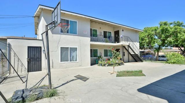 1714 Evergreen Street, Santa Ana, CA 92707