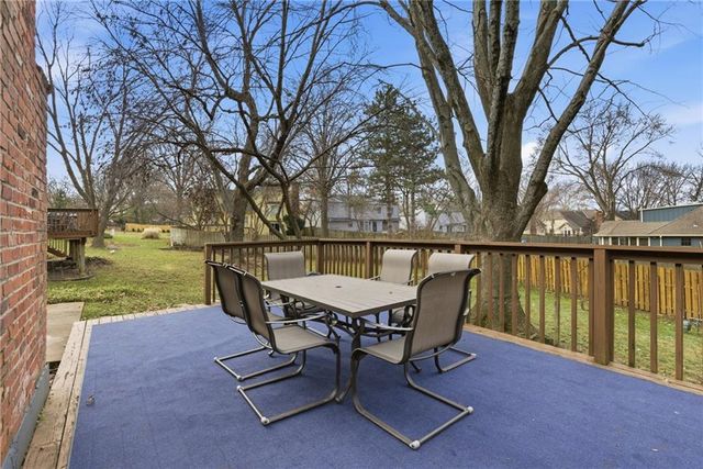 11212 Grandview Street, Overland Park, KS 66210