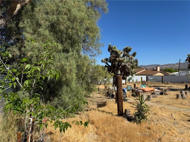 6959 Pawnee, Yucca Valley, CA 92284