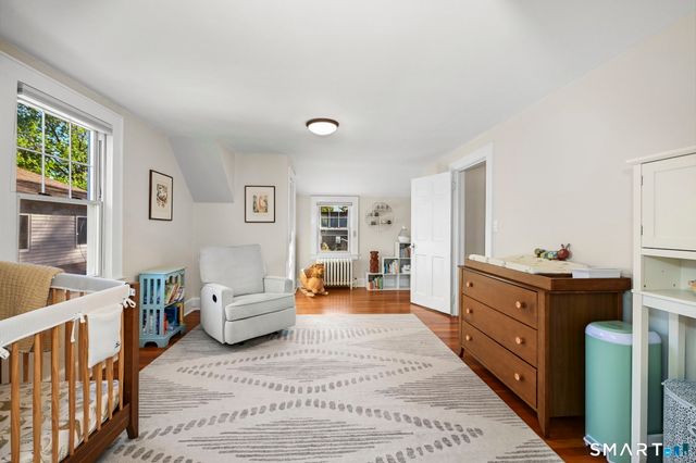 15 Hadik Parkway, Norwalk, CT 06854
