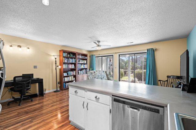 1851 Colony Dr Apt 5P, Surfside Beach, SC 29575