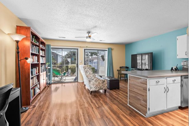 1851 Colony Dr Apt 5P, Surfside Beach, SC 29575