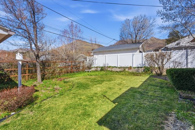 2589 E ELM AVE, Salt Lake City, UT 84109