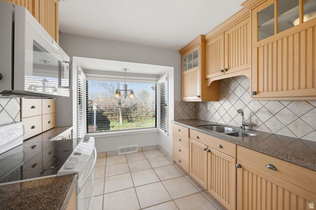 2589 E ELM AVE, Salt Lake City, UT 84109