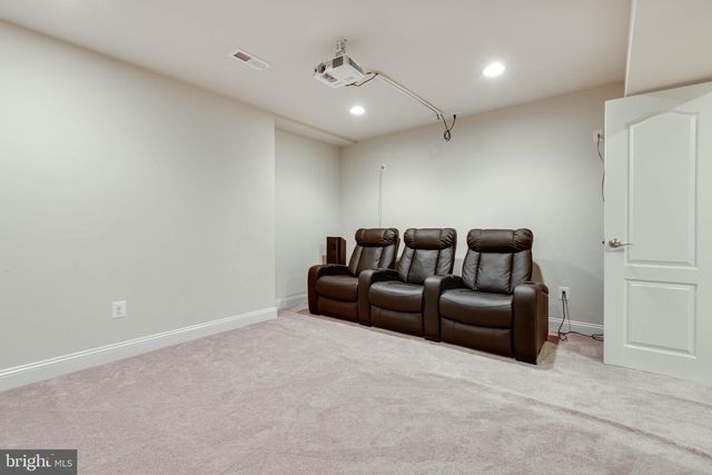 10926 WHITE DAHLIA DR, Woodstock, MD 21163