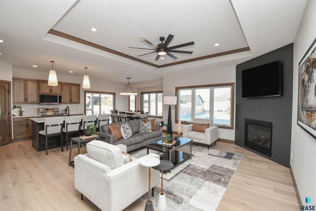 210 E 8th St Street, Tea, SD 57064