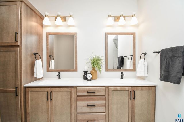 210 E 8th St Street, Tea, SD 57064